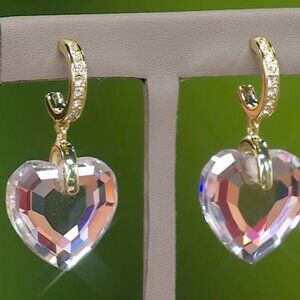 NIB Large Sparkling Heart Clear Crystal Drop Earrings